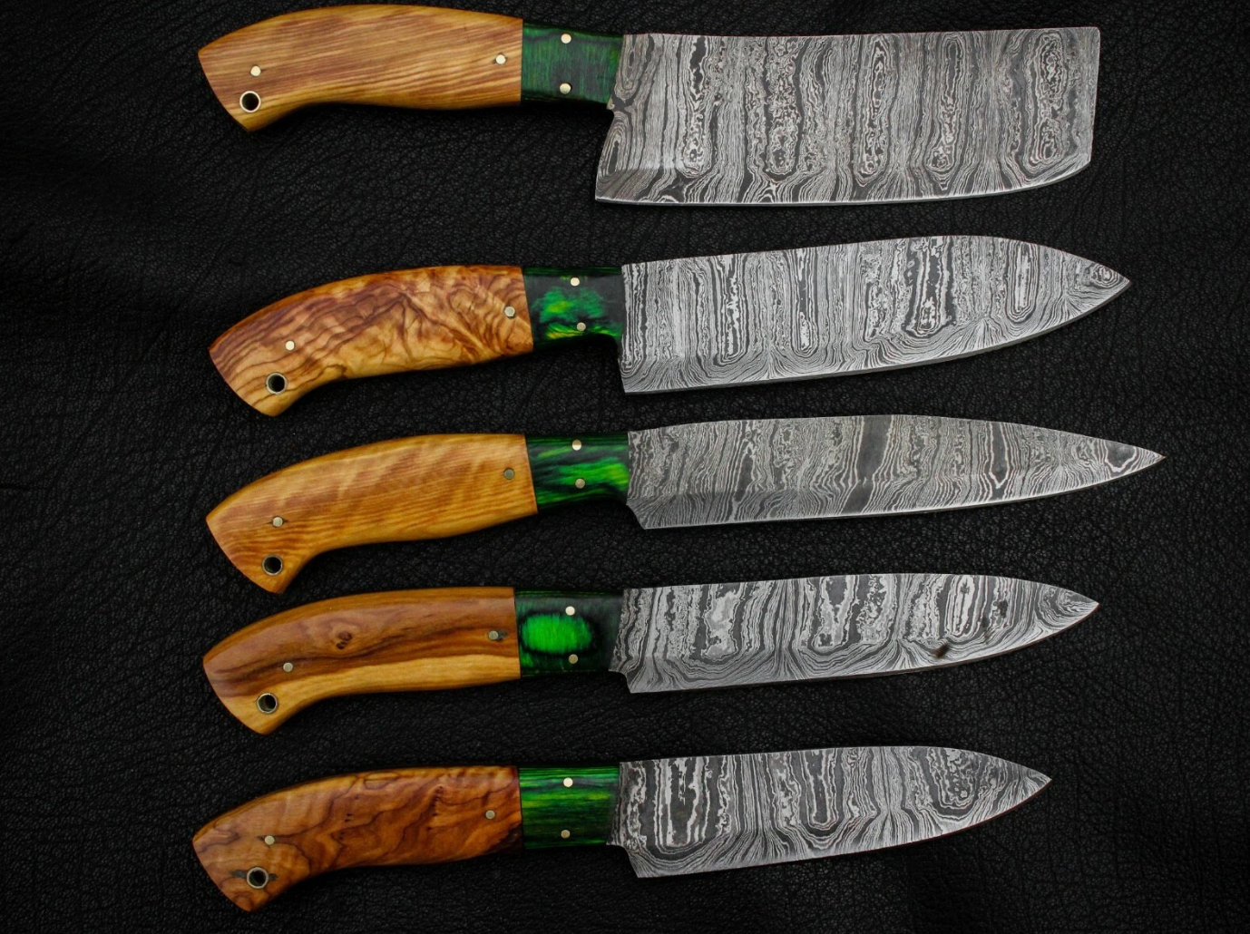 Handmade Damascus Steel Kitchen Chef Outdoor BBQ Knives.