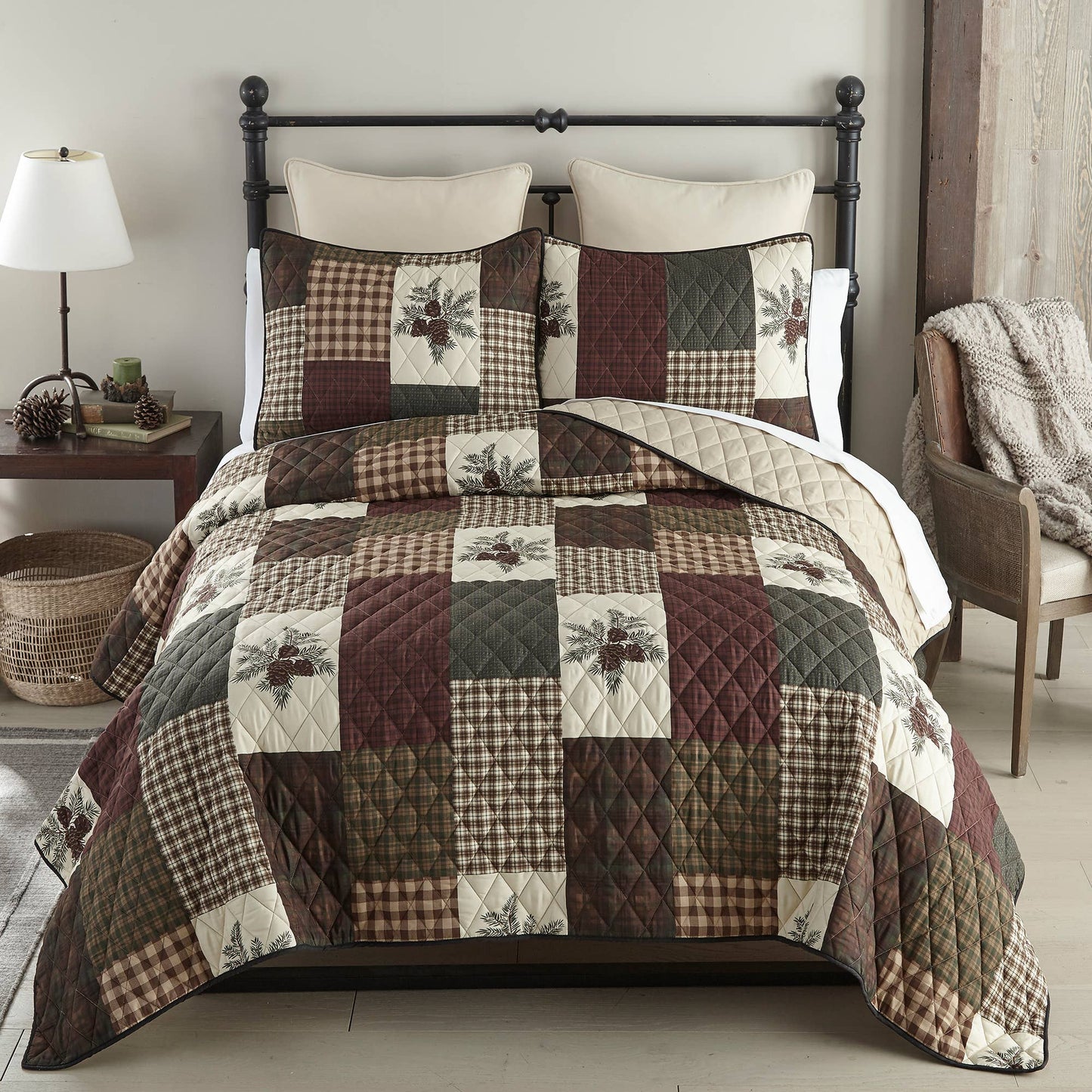 Pine Panels Polyester Queen Quilt set