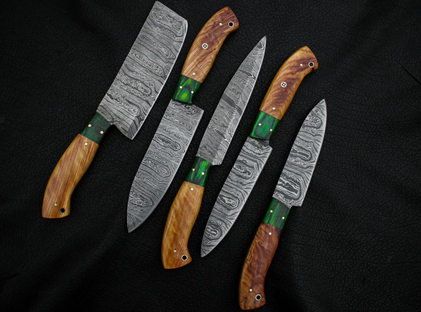 Handmade Damascus Steel Kitchen Chef Outdoor BBQ Knives.
