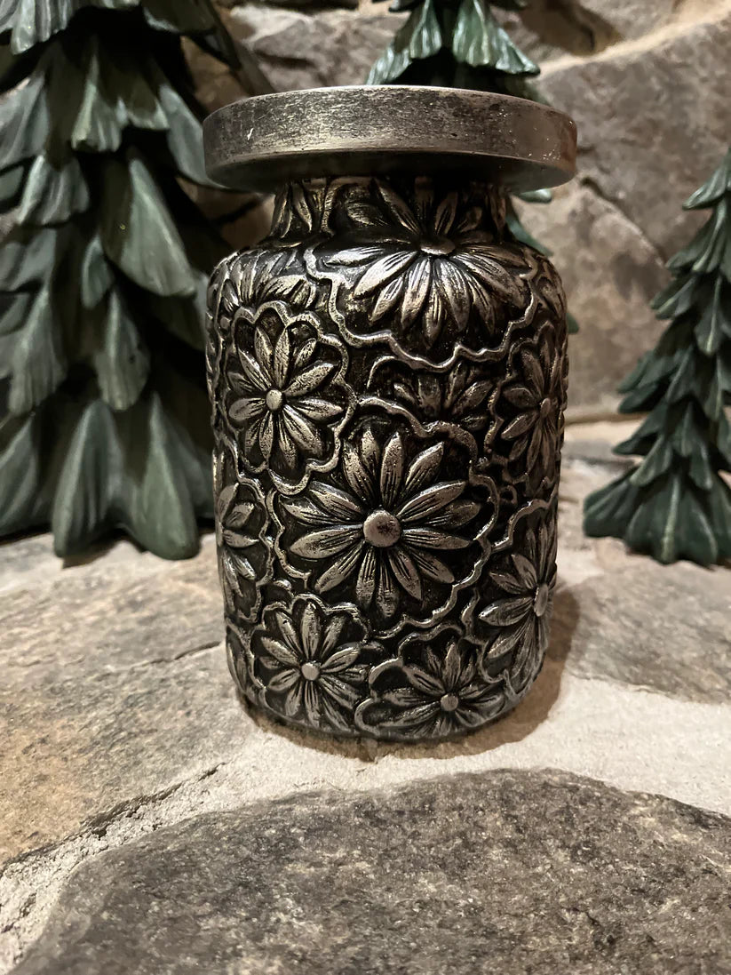 Silver Daisy Candle Pillar