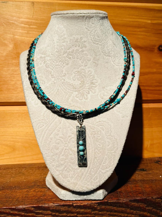 Turquoise Arrow Beaded Necklace