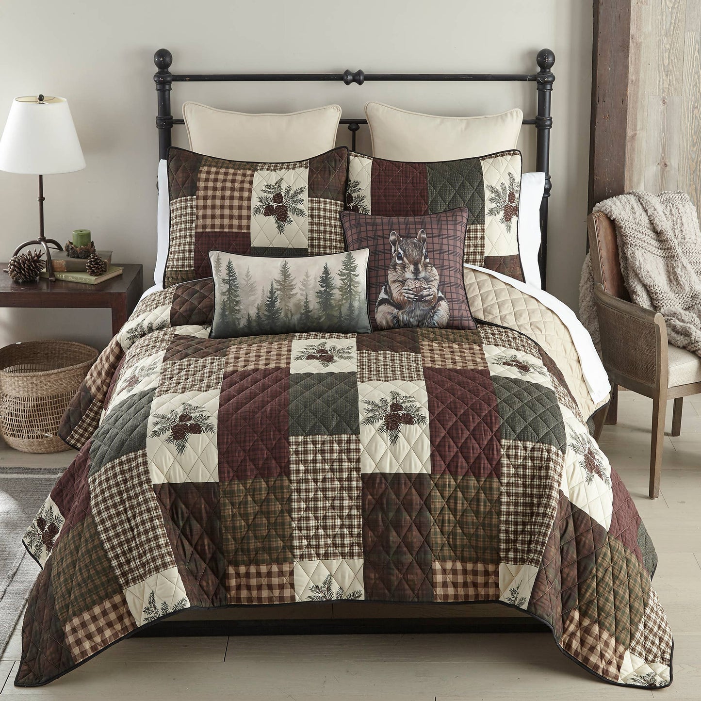 Pine Panels Polyester Queen Quilt set