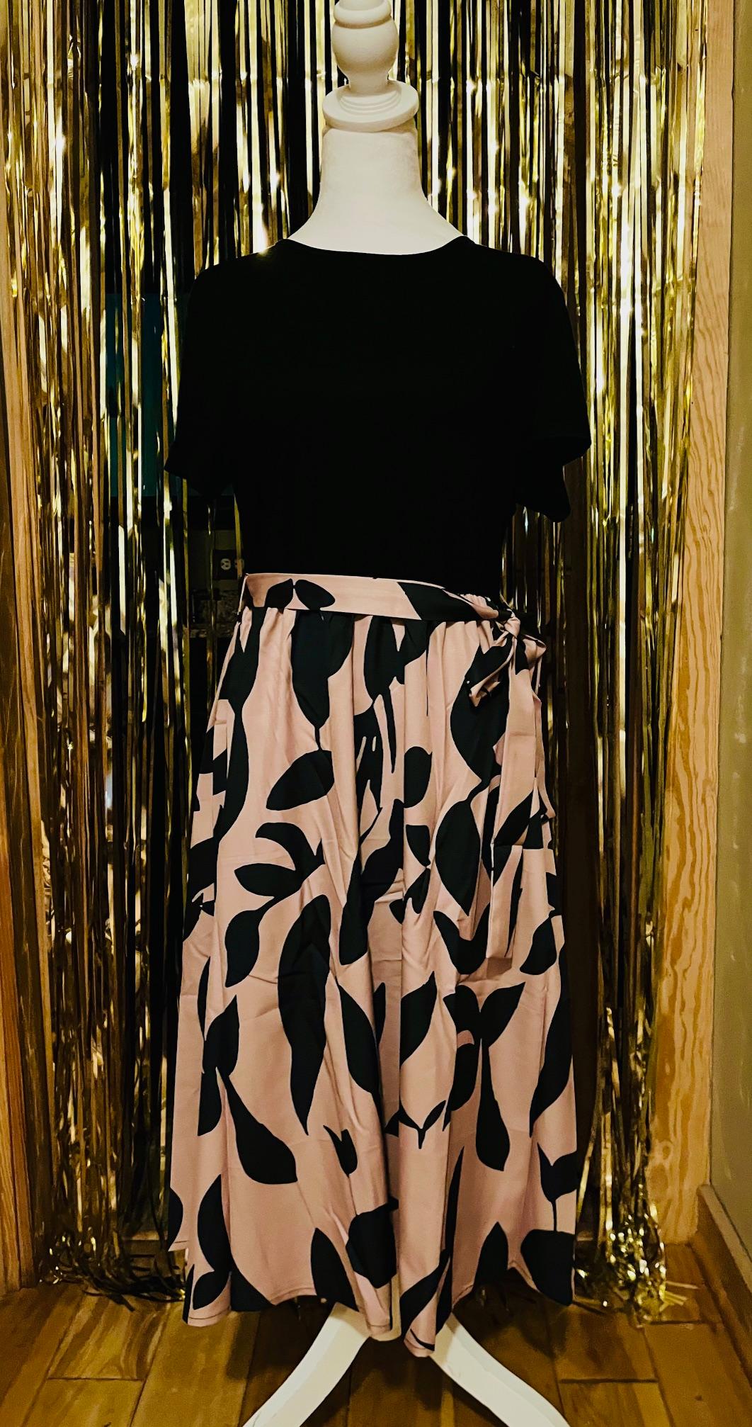 Black Split waist to floral pattern dress