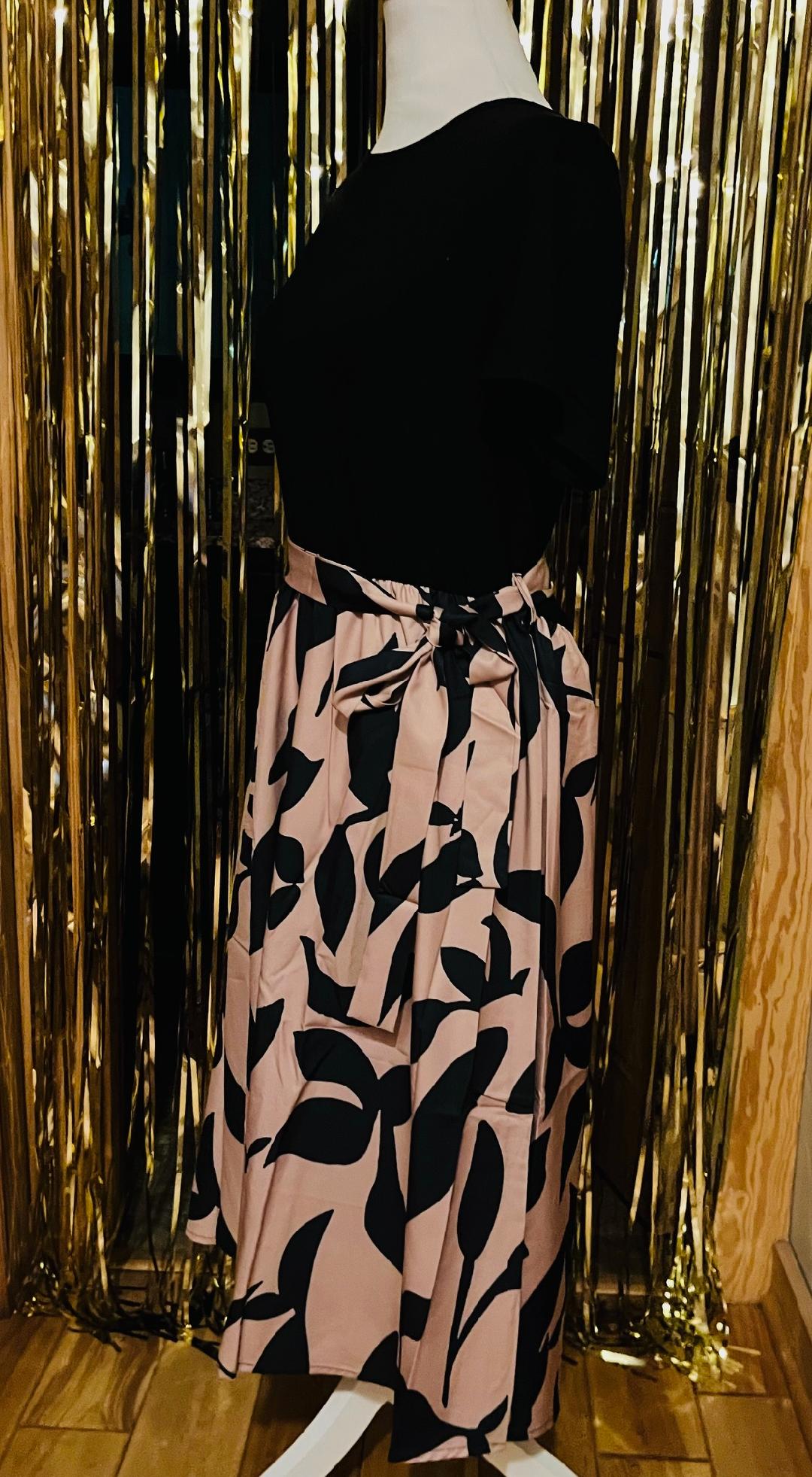 Black Split waist to floral pattern dress