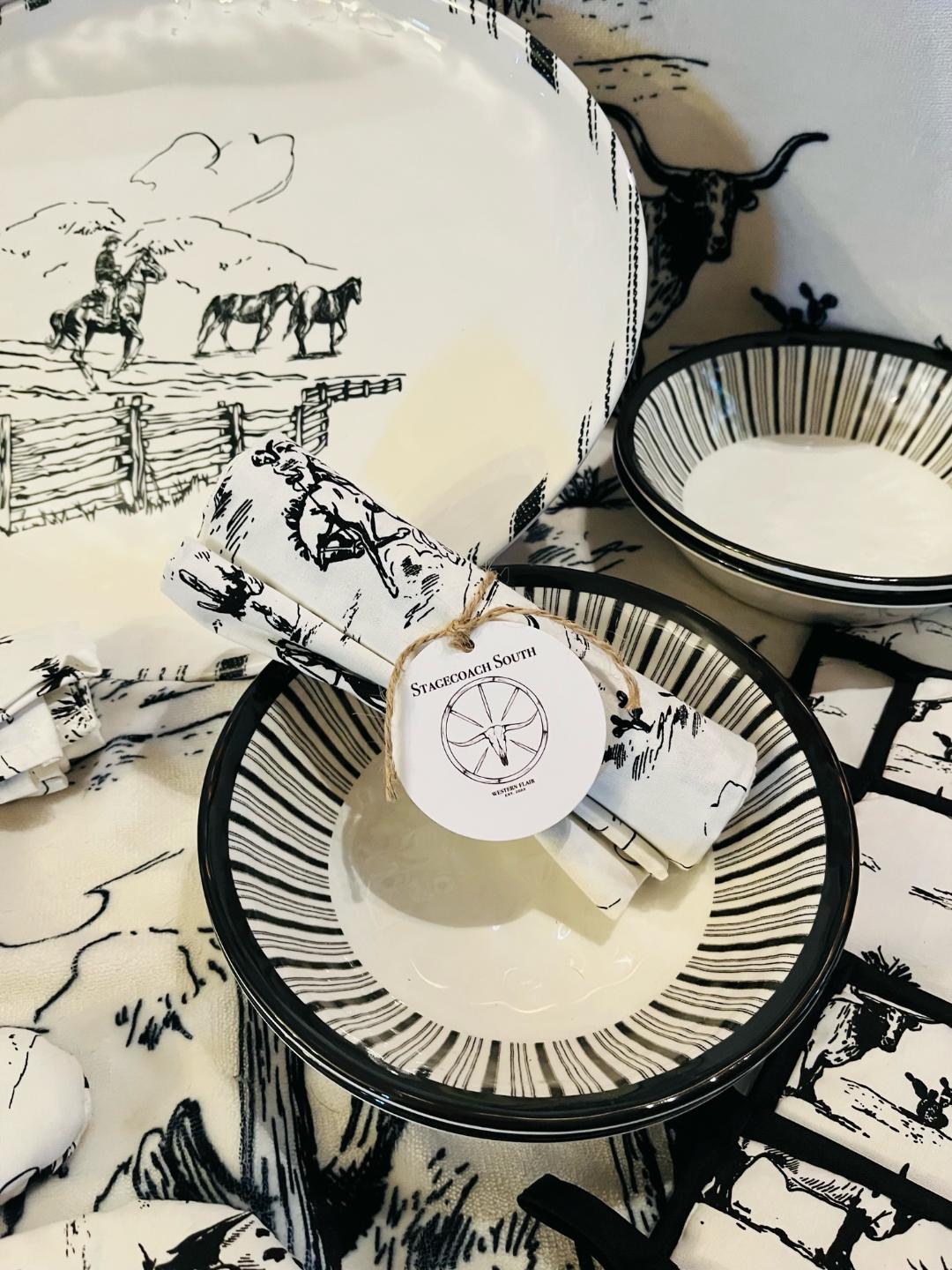 Black and White Ranch Life Dinnerwear set
