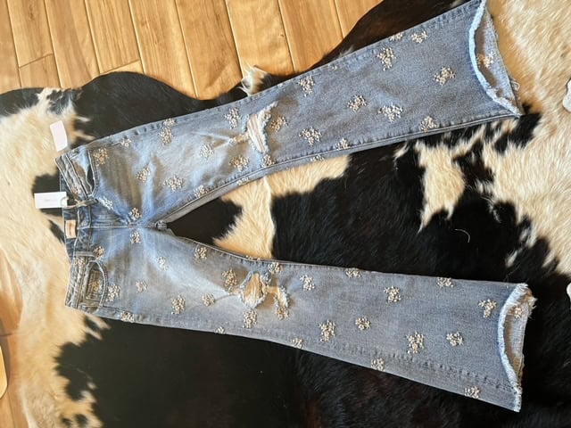 Driftwood Jeans Clover