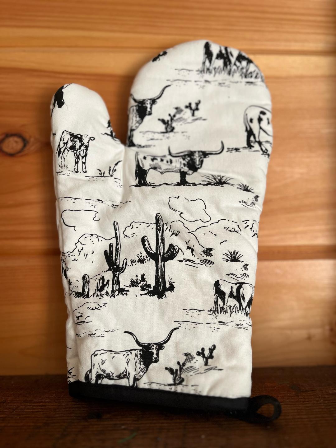 Longhorn oven mitt
