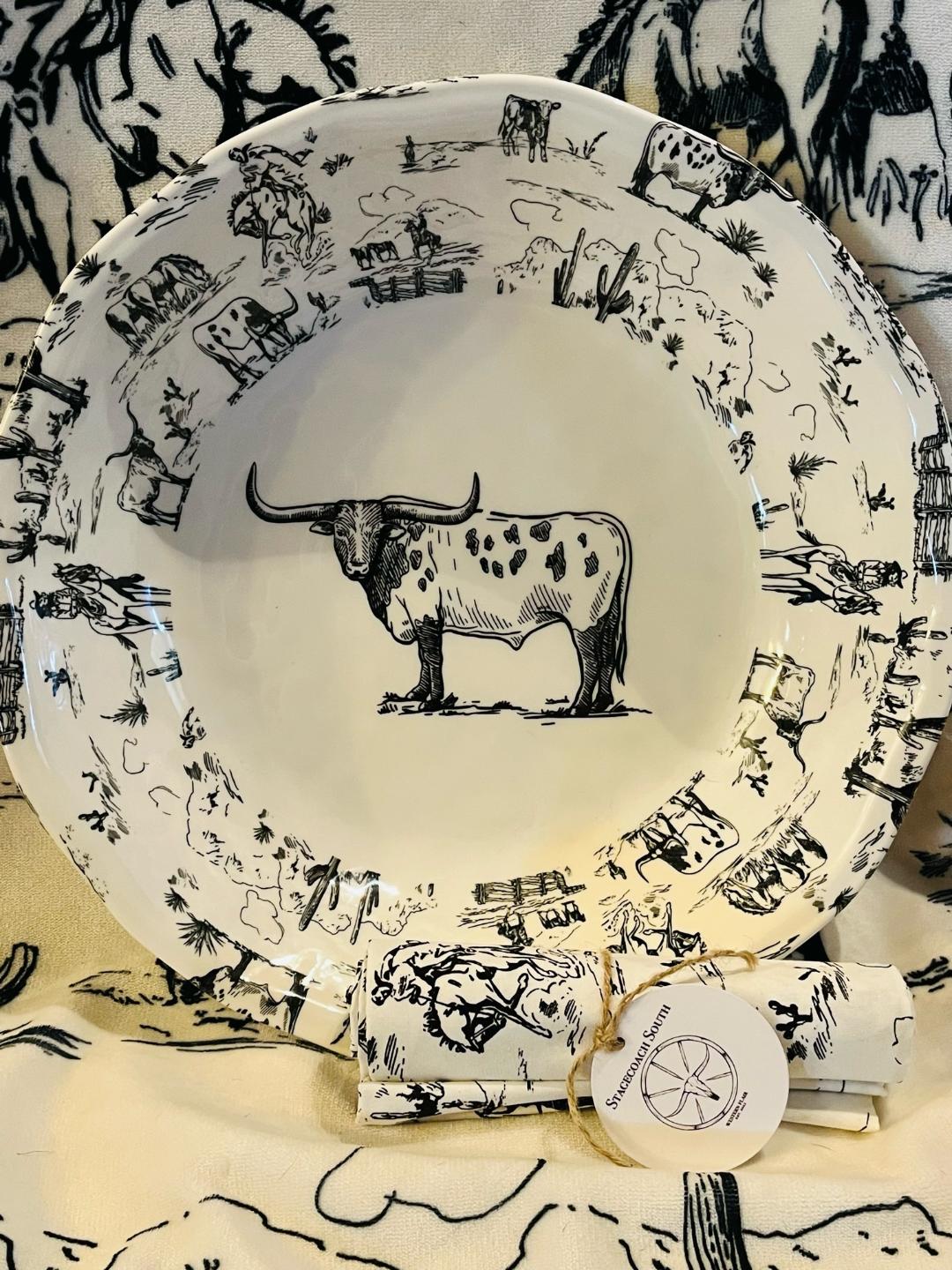 Black and White Ranch Life Dinnerwear set