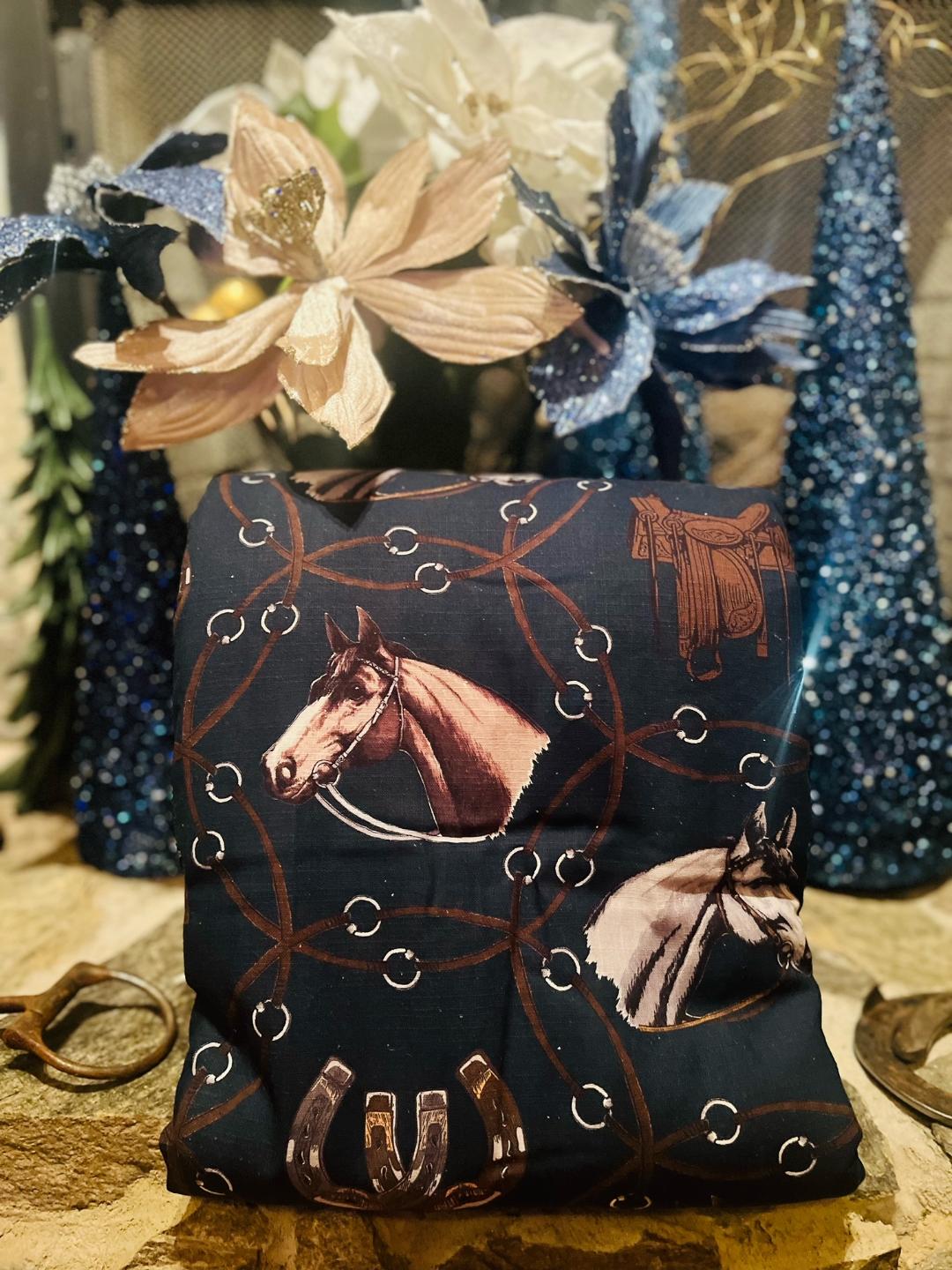 The Saratoga Horse Throw